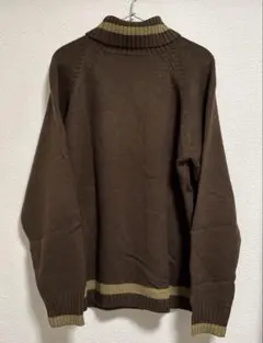ブラウン タートルネック ニット