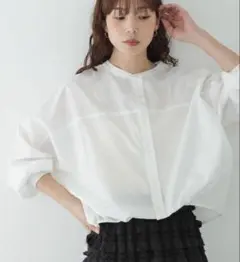 新品タグ付き　WEB限定フロントタックバンドカラーシャツ　サニーレーベルのサムネイル