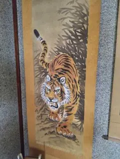 山本 苔石 猛虎之図 共箱 掛軸 虎 - メルカリ