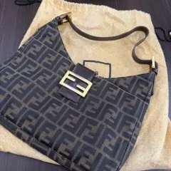 FENDI ズッカ柄 ショルダーバッグのサムネイル