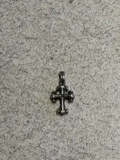 DEAL DESIGN クロス ペンダントトップ