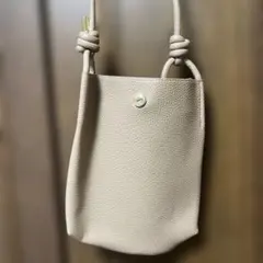 ショルダーバッグ ベージュ