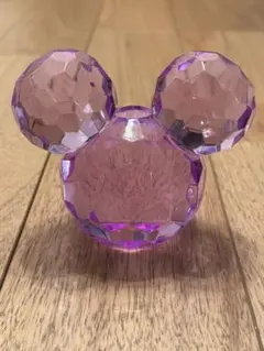 紫色のミッキーマウス型置物