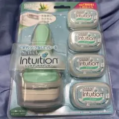 Schick Intuition 本体＋替刃5個セット➕おまけ2個のサムネイル