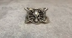 スカル×スパイダーウェブ デザインリング（シルバー調）