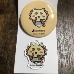 ちいかわ×Ｊリーグ　アクスタキーホルダー　缶バッジ　シーサー