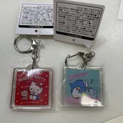 サンリオキャラクターズアクリルキーホルダー ハローキティー タキシードサム