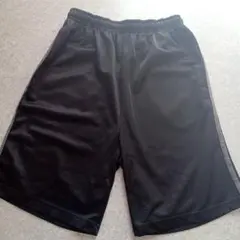 黒 ハーフパンツ ポリエステル製