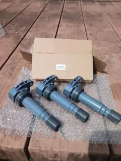 送料込み ダイハツ イグニッションコイル 新品未使用品 90048-52126
