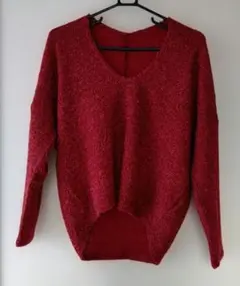 赤いニットセーター Vネック 長袖 秋冬 レディース トップス 長袖 美品