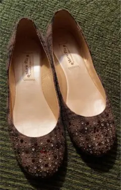 フラットシューズ