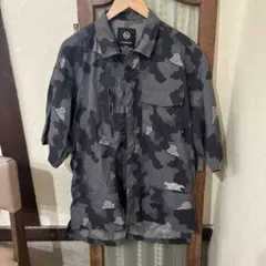 GU x UNDERCOVER カモフラ柄 半袖シャツのサムネイル