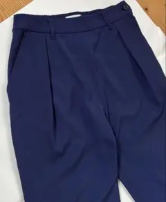 プラステ　ネイビー ブルー　テーパードパンツ　スラックス　クロプト