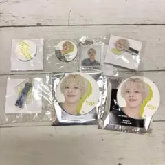 TREASURE PARK JEONG WOO 缶バッジ アクリルキーホルダー - メルカリ