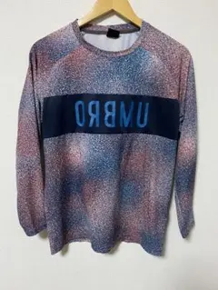 UMBRO URA グラフィック長袖プラクティスシャツ