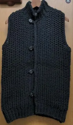 COMME CA DU MODE MEN ニットベスト　黒　新品未使用