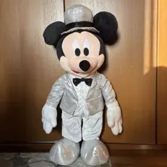 Disney 100周年 ミッキーマウス ぬいぐるみ シルバーのサムネイル