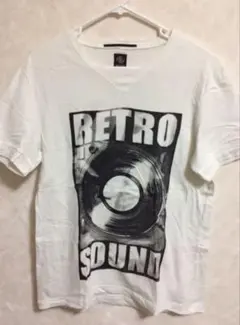RARE(ラーレ)Vネック Tシャツ ホワイトのサムネイル