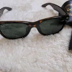 Ray-Ban RB 2132F 　NEW WAYFARER サングラス