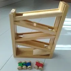 スロープトイ 知育玩具