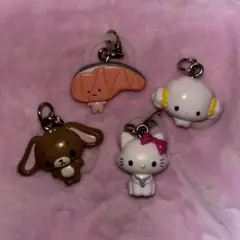 サンリオ　めじるしチャーム　くろうさ きりみ こぎみゅん チャーミーキティ