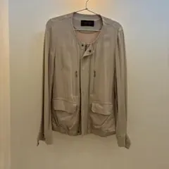 ナノユニバース　ベージュ ノーカラージャケットのサムネイル