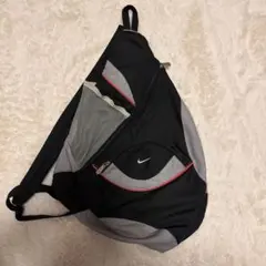 希少】00s NIKE ワンショルダーバッグ スリングバッグ Y2K テック