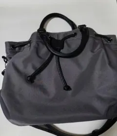 Item thumbnail for item e0e926be-8cb7-46d4-8343-ed314a52a2fc