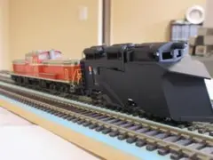 良品　HOゲージ　エンドウ DD51 ディーゼル機関車 エンドウ ENDO DD51 ディーゼル機関車 エンドウ】DD51がやって来