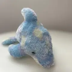 イルカのぬいぐるみ
