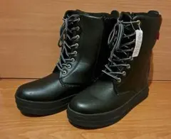 ○未着用○ブーツ　サイズ　24.0