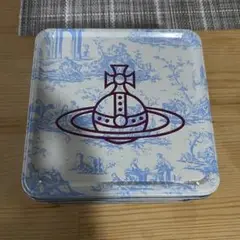 Vivian Westwood ヴィヴィアンウエストウッド 限定 クッキー缶