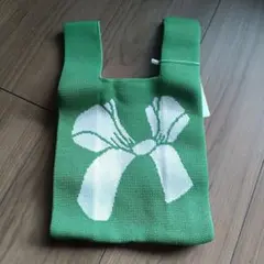 リボン模様の緑色エコバッグ