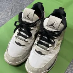 NIKEスニーカーのサムネイル