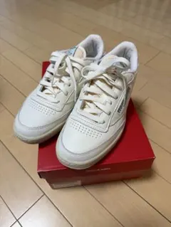 Reebok クラブC 85 ホワイト スニーカーのサムネイル