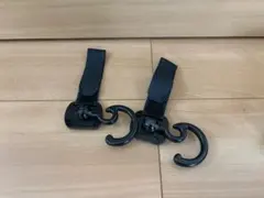 アカチャンホンポ　ベビーカー用フック 2個セット ブラックのサムネイル