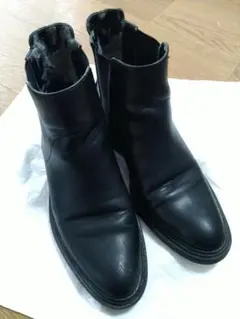 チャールズアンドキース ショートブーツ