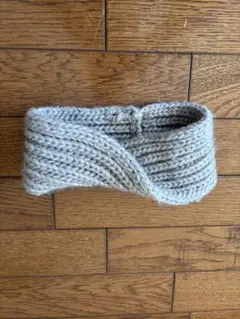 グレー ニット ツイストヘアバンド