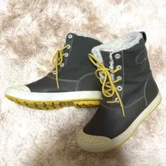 KEEN 防水 ウィンターブーツ ボア付き ダークブラウンのサムネイル