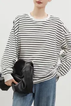 クラシカルエルフ美品ボーダー柄コットンTシャツ