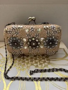 ベネトンUSAビーズ装飾 クラッチバッグ