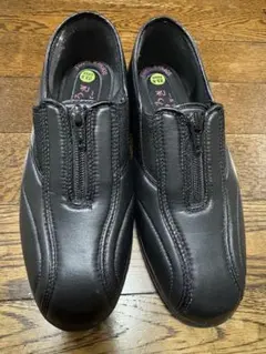 Item thumbnail for item 7f4309af-6407-4ba9-b286-84e216472d79