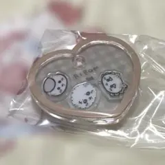 ちいかわ きゃらシャカチャームグミ　くりまんじゅう　シーサー　ラッコ