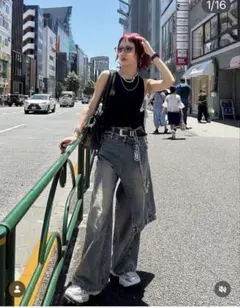ひねちプロデュース　アシンメトリーデニムパンツ　and ST アシデニちゃんのサムネイル