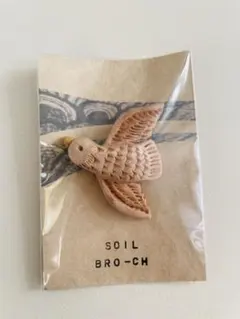 鳥　ブローチ　動物