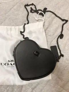 COACH ハート型ショルダーバッグ ブラック