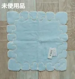 【未使用品】♡FURLA ハート型 刺繍♡ タオルハンカチ 淡い水色