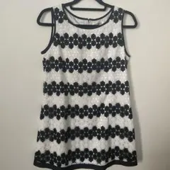 スーパービューティー　レースフラワー柄ノースリーブチュニック