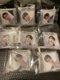 SVTアクリルチャーム　Face the Sun