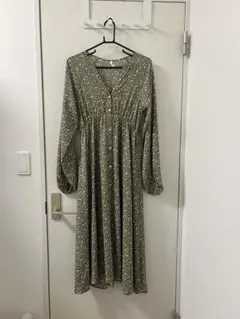 Ungrid 小花柄ワンピース　春